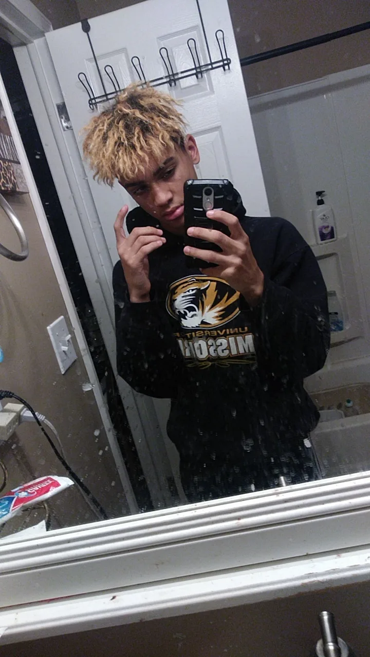 Young Que before UTHEDGEOFFICIAL