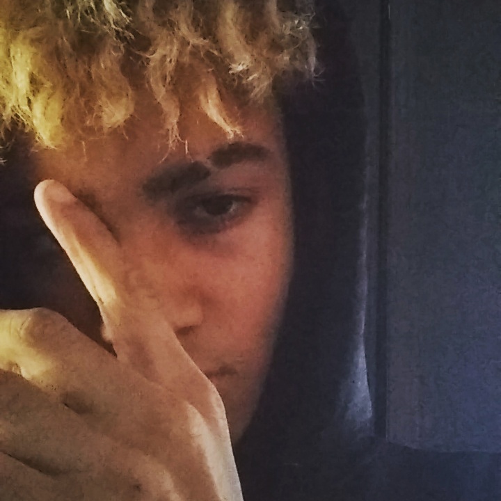 Young Que — before UTHEDGEOfficial